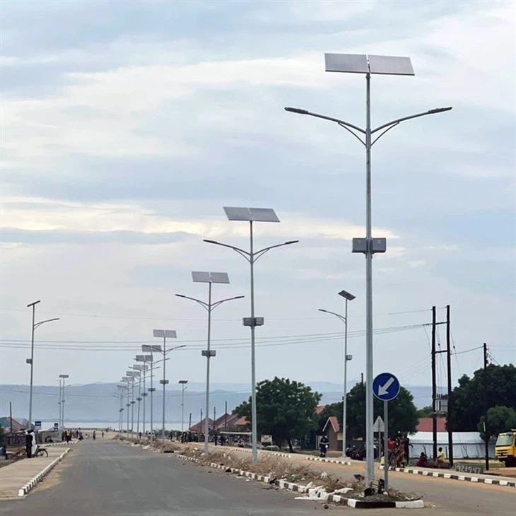 Split Solar Street Light